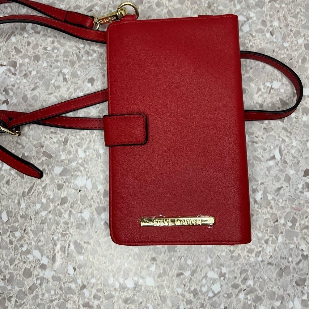 Steve Madden wallet crossbody